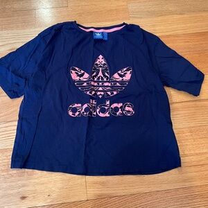 Adidas T-shirt